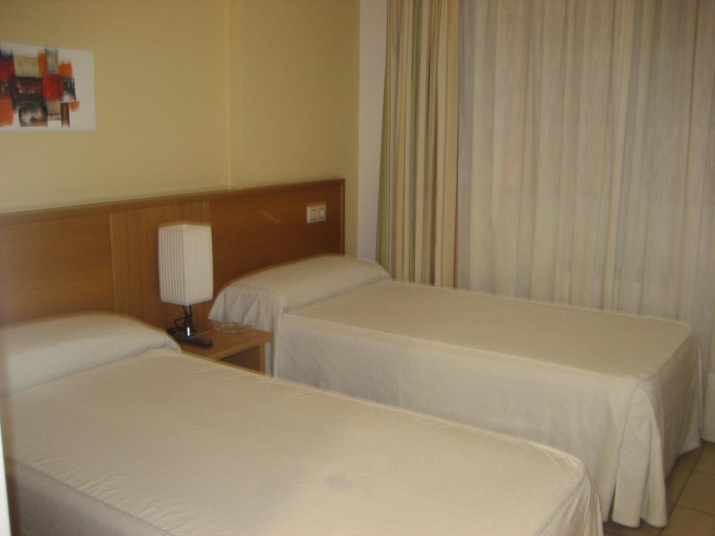Pension Residencia Caola Arteixo Room photo